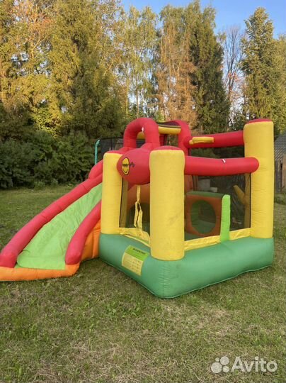 Батут надувной с горкой