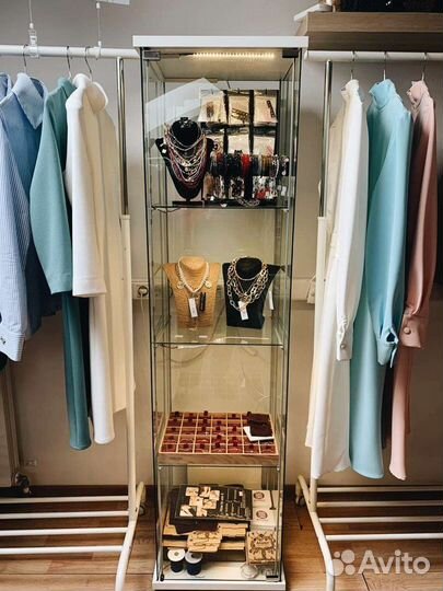 Шоу-рум аренда рейла (вешалки) полки витрины шкафа