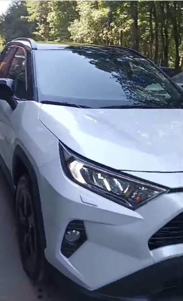 Toyota RAV4: фото владельца