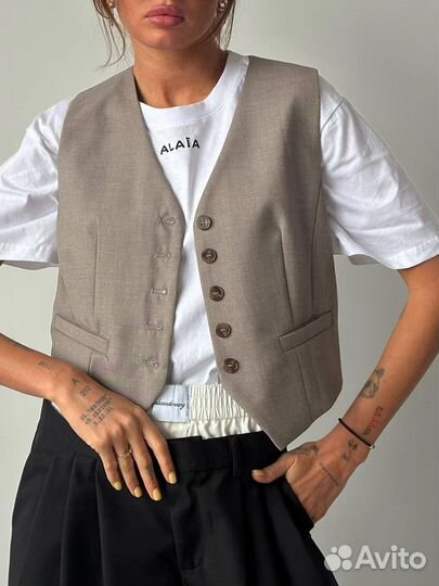 Жилет Balenciaga