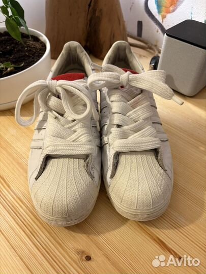 Adidas superstar 424