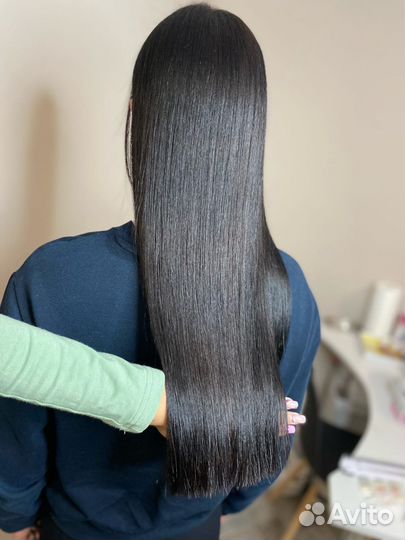 Кератиновое выпрямление волос