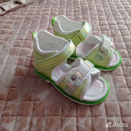 Детская обувь для девочек 20