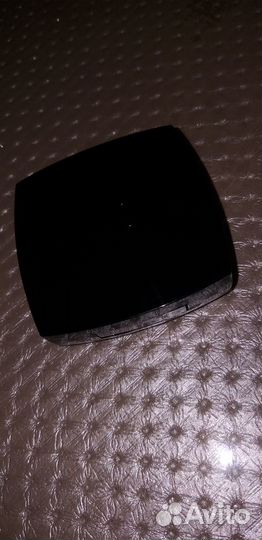 Пудра кремовая Avon