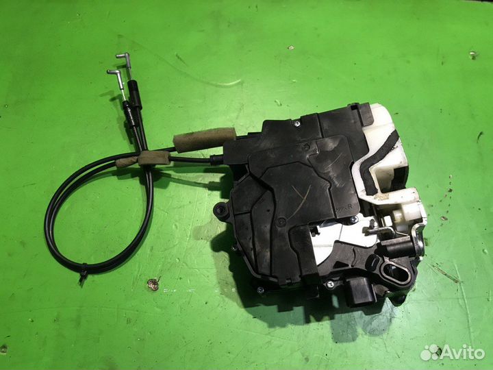 Замок передней правой двери Peugeot 4007