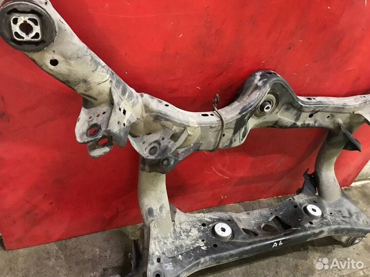 Подрамник задний Audi A6 С7 cgwb 3.0