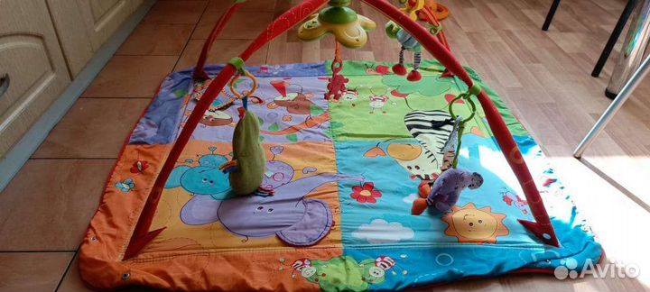 Развивающий коврик