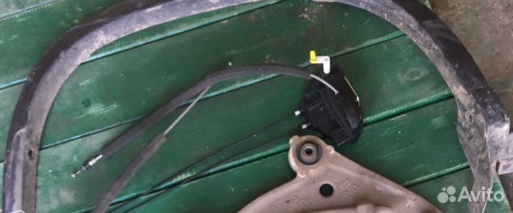 Ниссан молдинг крыла правого хтрейл т31