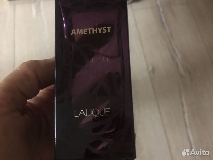 Продаю парфюмерную воду для женщин 100 мл