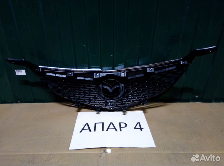 Решетка радиатора Mazda 3 BK