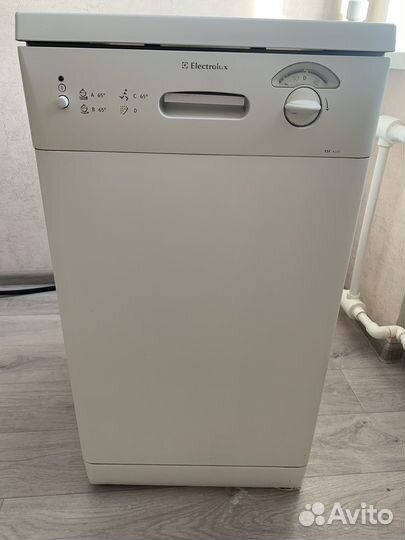 Посудомоечная машина Electrolux