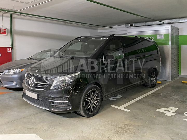 Машиноместо, 12 м²