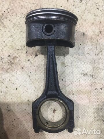 Поршень с шатуном Opel Vectra B 36 X18XE1 1999