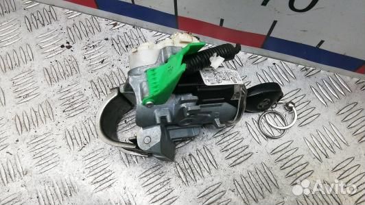 Замок зажигания toyota RAV 4 ZSA3 (CEA01J101)