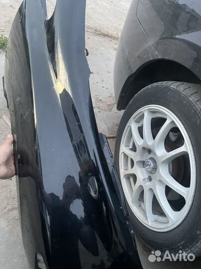 Крыло Honda civic 4d