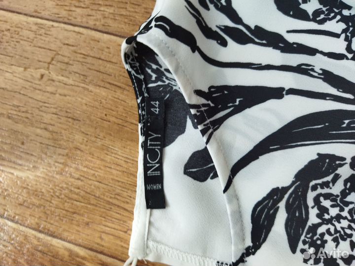 Отдам даром женские вещи