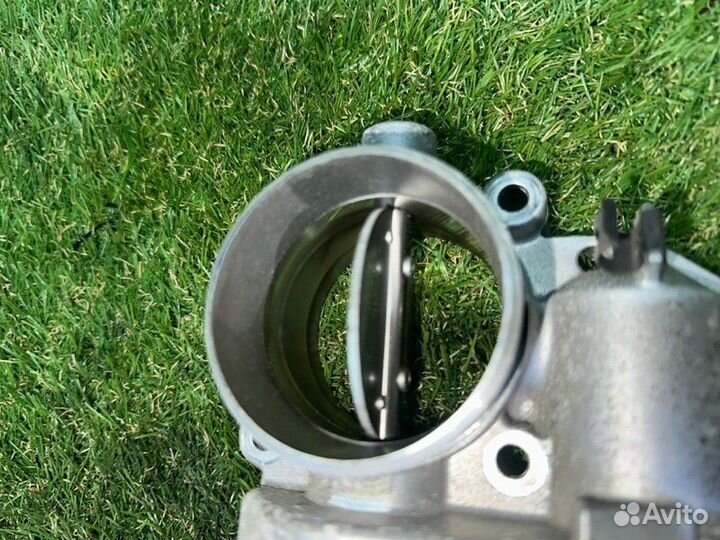 Дроссельная заслонка Mercedes С W203 OM271.940