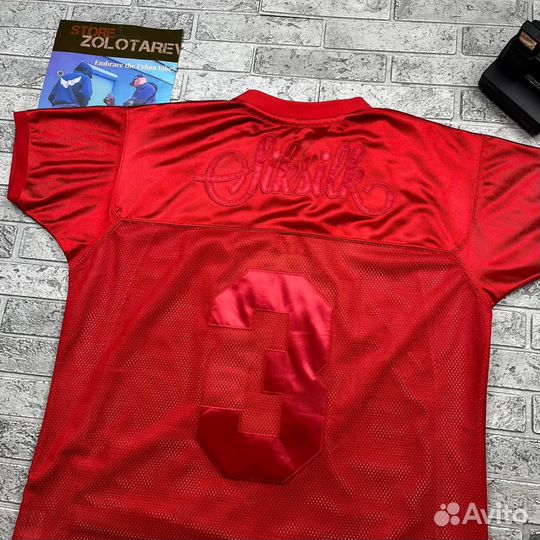 Новая футболка Silk Silk x Red new t-shirt