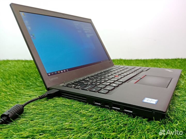 Ноутбук lenovo thinkpad x260 i5/8gb/ssd256gb/12