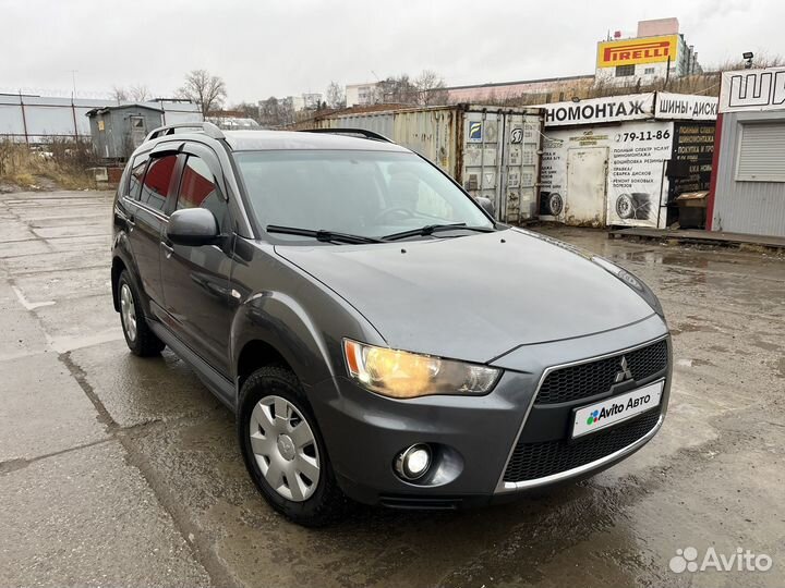 Mitsubishi Outlander 2.0 МТ, 2011, 223 483 км