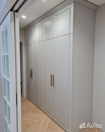 Прихожая с зеркалом под ключ