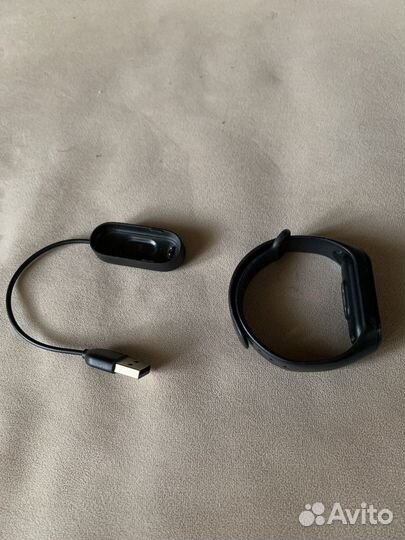 Часы xiaomi mi band 4