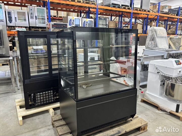 Витрина для общепита Carboma