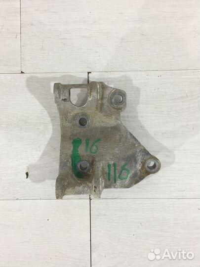 Кронштейн генератора renault sandero 2 1.2 мт хетч