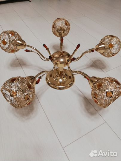 Люстра потолочная
