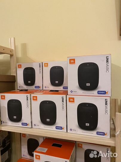 Умная колонка JBL Link Music с Алисой Оригинал
