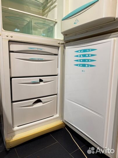 Холодильник Стинол