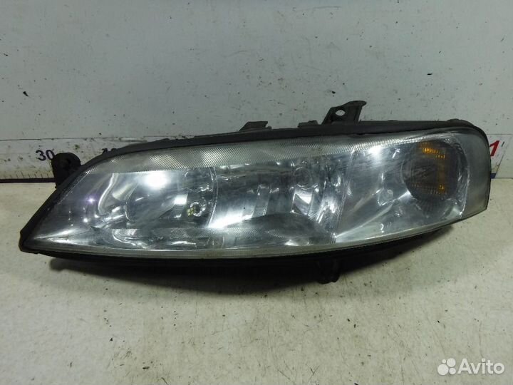 Фара левая Opel Vectra B