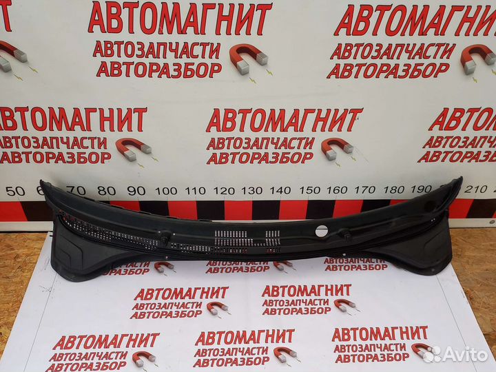 Жабо накладка дворников Хендай Солярис 2 17-20г