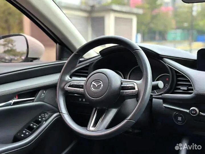 Mazda 3 2.0 AT, 2021, 39 571 км