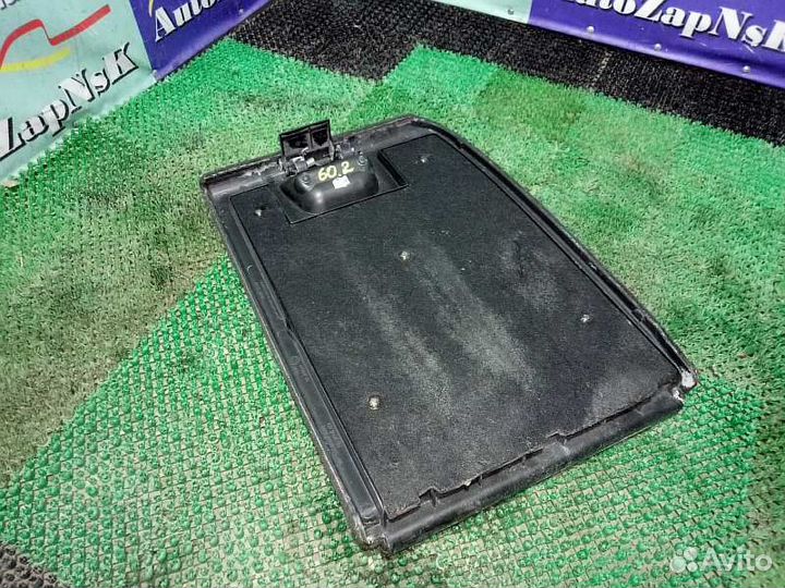 Крышка багажного отделения левая BMW X5