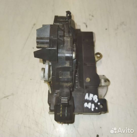 Замок двери передний левый Ford Mondeo 3