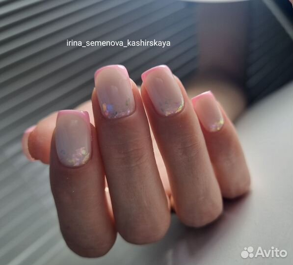 Маникюр,педикюр,наращивание ногтей