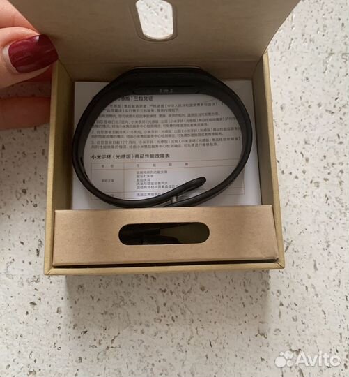 Фитнес-браслет Xiaomi xmsh02HM водонепроницаемый