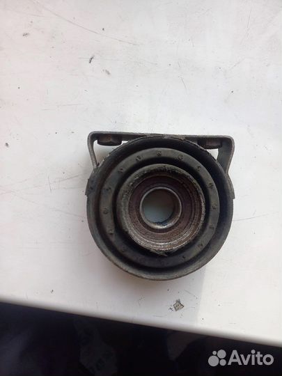 Подвесной подшипник ваз 2107