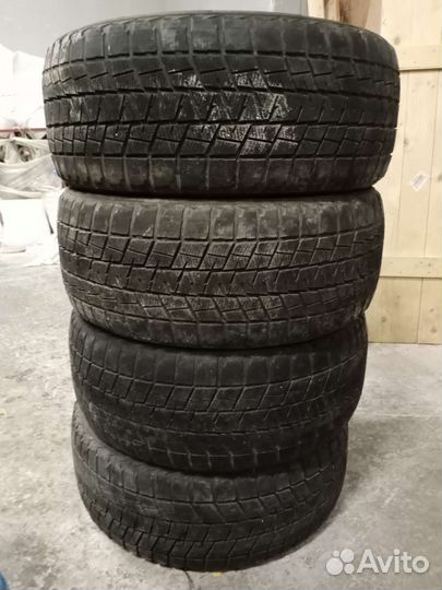 Bridgestone Blizzak DM-V1 265/50 R19