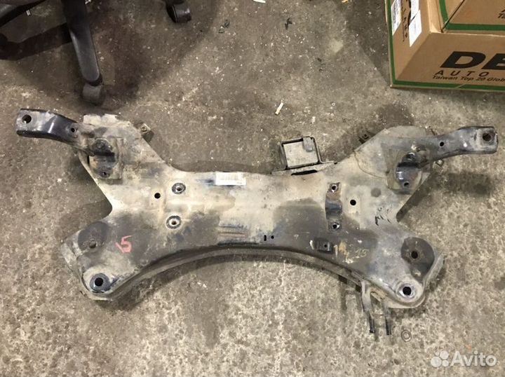 Подрамник передний Kia Sportage 3 SL 10-16г