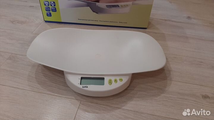 Весы для новорожденных laica