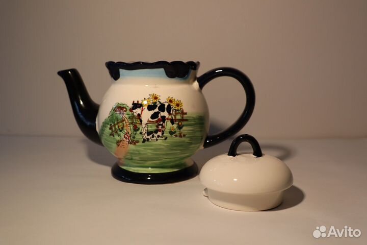 Заварочный чайник из фарфора