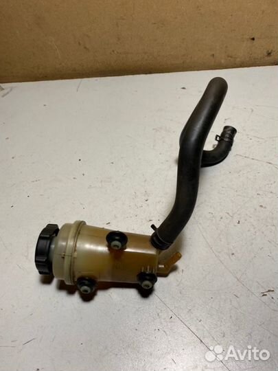 Бачок гидроусилителя Ford Focus 1 cdda 2005