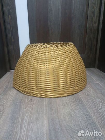 Корзина плетеная, юбка под елку