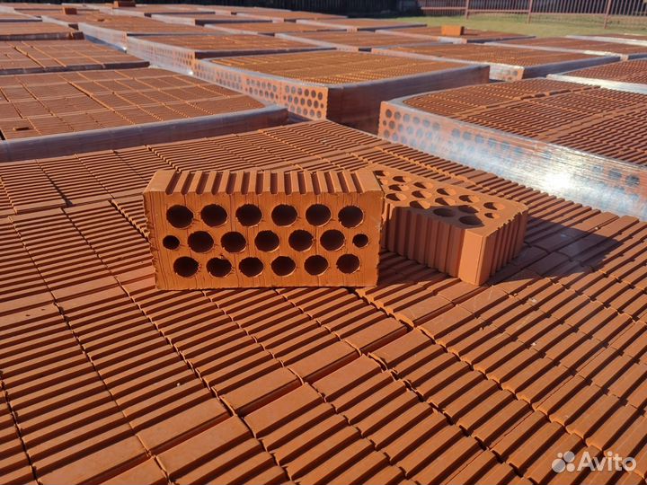 Кирпич полнотелый одинарный