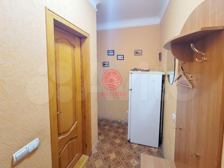 2-к. квартира, 42 м², 2/3 эт.