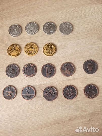 Монеты сокровищ в пятерочке