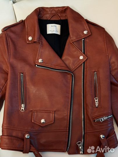 Кожаная куртка женская