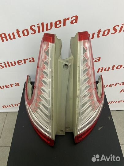 Renault Grand Scenic 3 2009-2012 фонарь задний